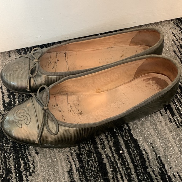Chanel Ballet Flats - Picture 3 of 6